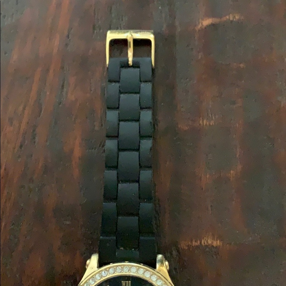 Watch - Picture 2 of 2